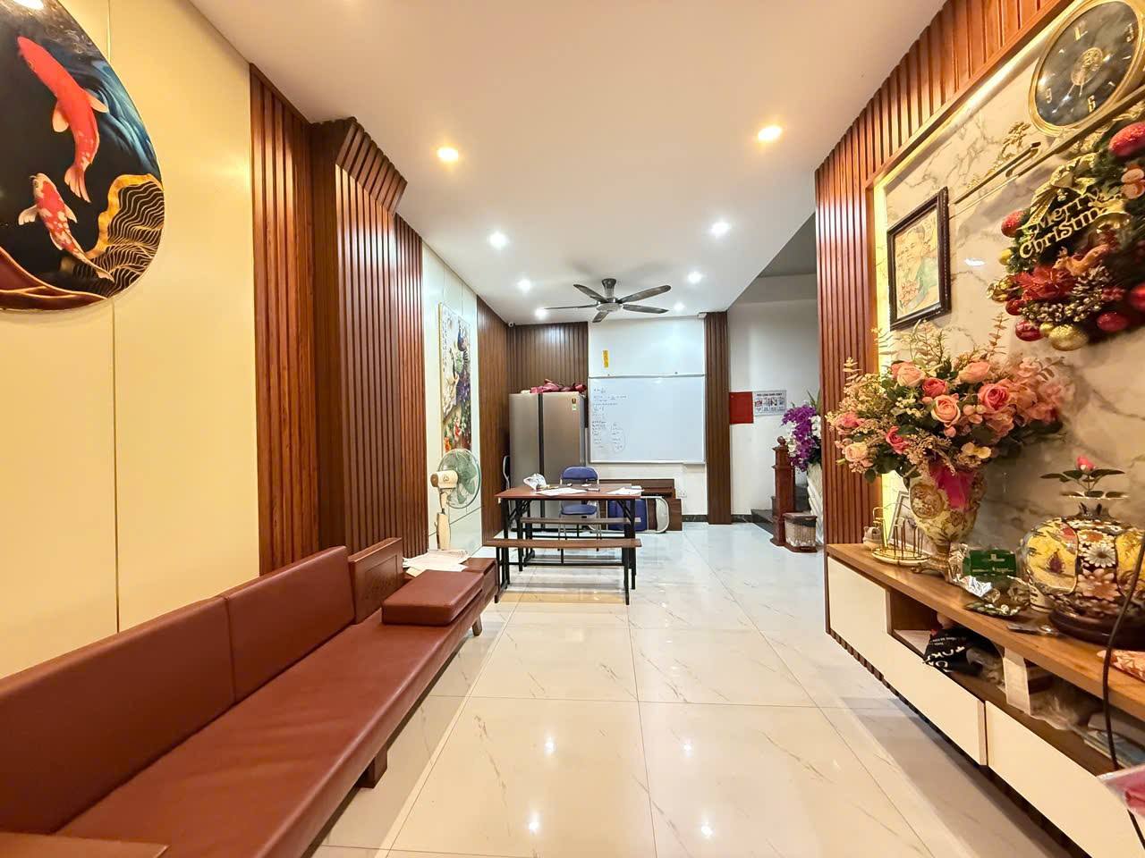 NHÀ ĐẸP Ở LÊ ĐỨC THỌ – 6 TẦNG - LÔ GÓC – CÁCH PHỐ 20M – SỔ NỞ HẬU – NHÀ MỚI XÂY, CHỦ THIỆN TRÍ . - Ảnh chính